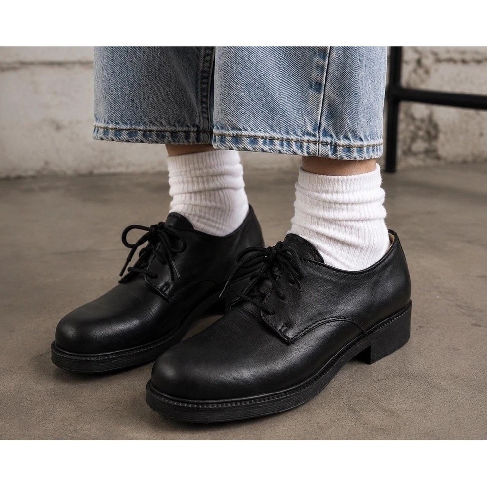 MIA Womens Vintage Black Leather Oxford Lace Up Chunky Lug Sole Heel Shoe Sz 7